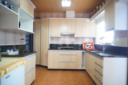 Cozinha de casa à venda com 4 quartos, 208m² em São Jorge, Novo Hamburgo