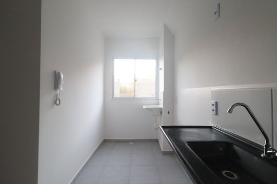 Cozinha de apartamento para alugar com 2 quartos, 45m² em Quintino Facci Ii, Ribeirão Preto