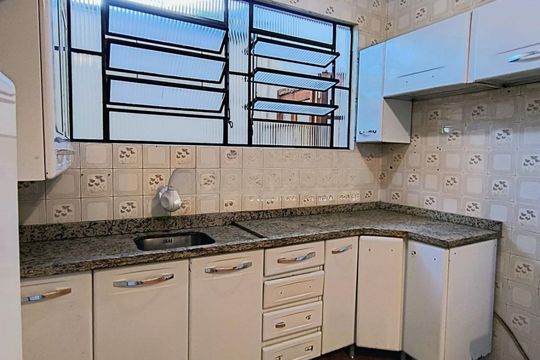 Casa para alugar com 4 quartos, 264m² em Centro, Gravataí