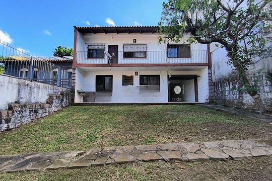 Casa para alugar com 4 quartos, 264m² em Centro, Gravataí