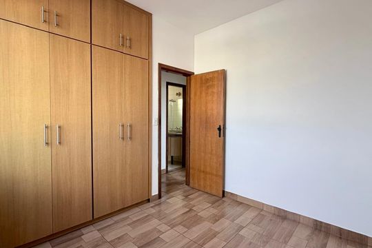 Apartamento à venda com 2 quartos, 150m² em Itamarati, Belo Horizonte