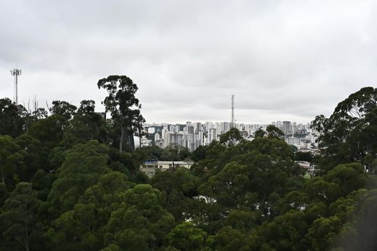 Vista da Suíte 1 de apartamento à venda com 2 quartos, 96m² em Vila Andrade, São Paulo