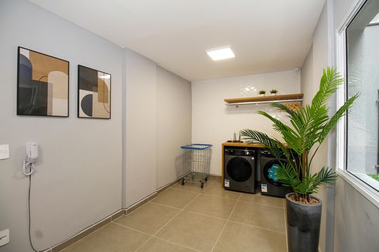 Área Comum - Lavanderia de kitnet/studio para alugar com 1 quarto, 24m² em Jardim Paulista, São Paulo