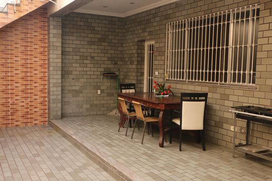Área gourmet de casa para alugar com 3 quartos, 500m² em Caonze, Nova Iguaçu