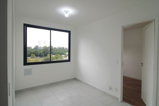 Sala de apartamento para alugar com 2 quartos, 42m² em Jurubatuba, São Paulo