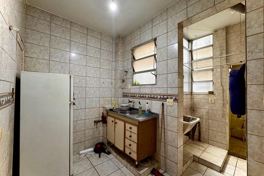 Cozinha de apartamento à venda com 2 quartos, 67m² em Botafogo, Rio de Janeiro