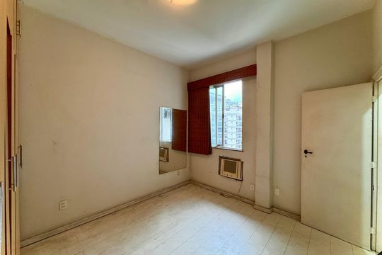 Quarto de apartamento à venda com 2 quartos, 67m² em Botafogo, Rio de Janeiro
