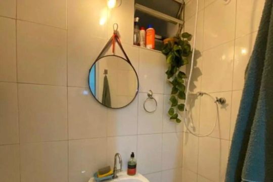 Banheiro de apartamento para alugar com 1 quarto, 90m² em Aparecida, Santos