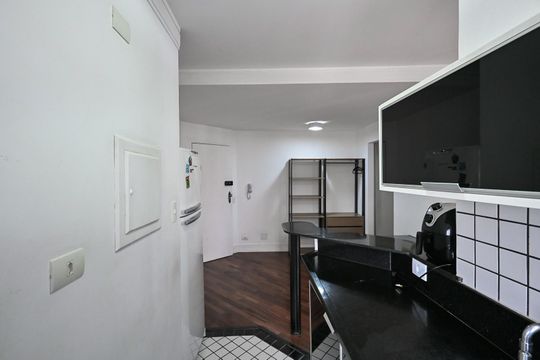 Cozinha de apartamento à venda com 1 quarto, 43m² em Vila Suzana, São Paulo