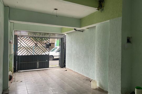 Garagem de casa para alugar com 3 quartos, 120m² em Vila Yolanda, Osasco