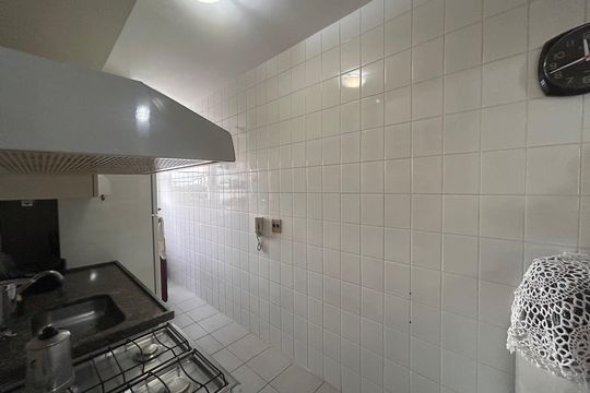 Cozinha americana  de apartamento à venda com 2 quartos, 47m² em Vila Arriete, São Paulo