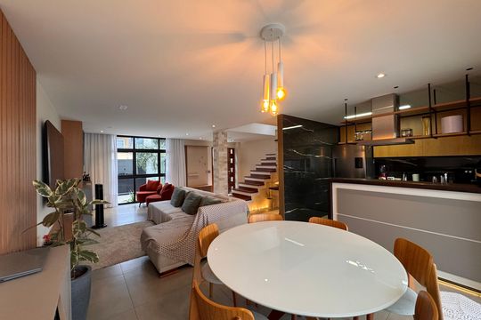 Casa de Condomínio à venda com 4 quartos, 160m² em Vargem Pequena, Rio de Janeiro