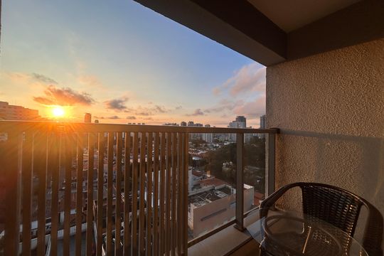 Varanda de kitnet/studio à venda com 1 quarto, 25m² em Santo Amaro, São Paulo