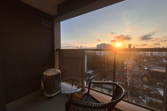 Varanda  de kitnet/studio à venda com 1 quarto, 25m² em Santo Amaro, São Paulo