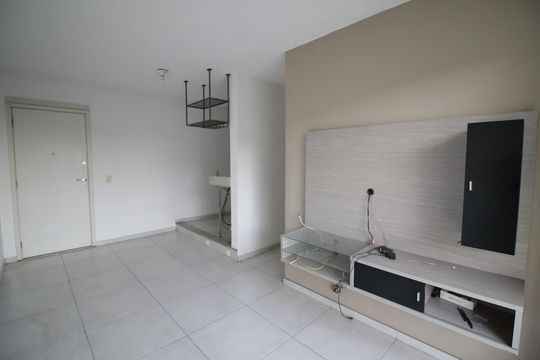 Sala de apartamento à venda com 2 quartos, 52m² em Taquara, Rio de Janeiro