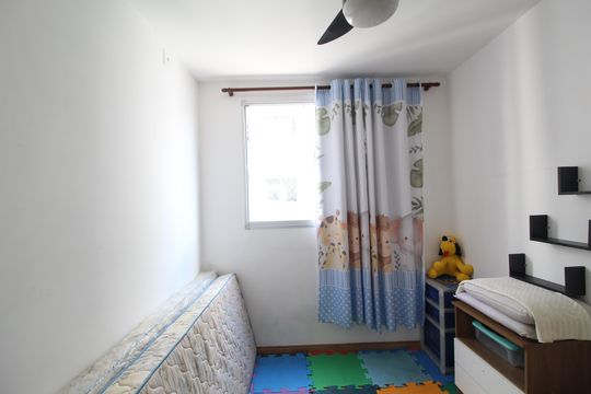Quarto 1 de apartamento para alugar com 2 quartos, 48m² em Pechincha, Rio de Janeiro