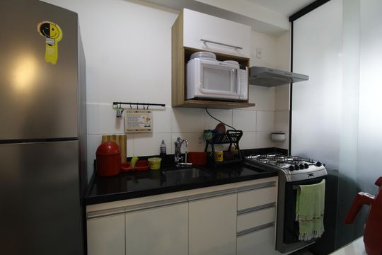 Cozinha de apartamento para alugar com 2 quartos, 48m² em Pechincha, Rio de Janeiro