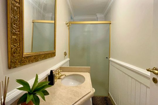 Banheiro de apartamento para alugar com 3 quartos, 141m² em Jardim Paulista, São Paulo