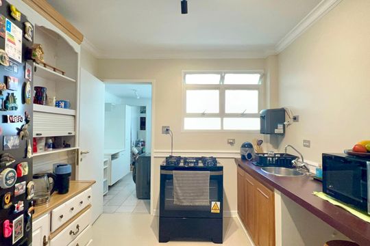 Cozinha de apartamento para alugar com 3 quartos, 141m² em Jardim Paulista, São Paulo