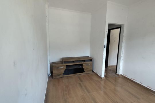 Casa para alugar com 1 quarto, 40m² em Parque Moderno, Duque de Caxias