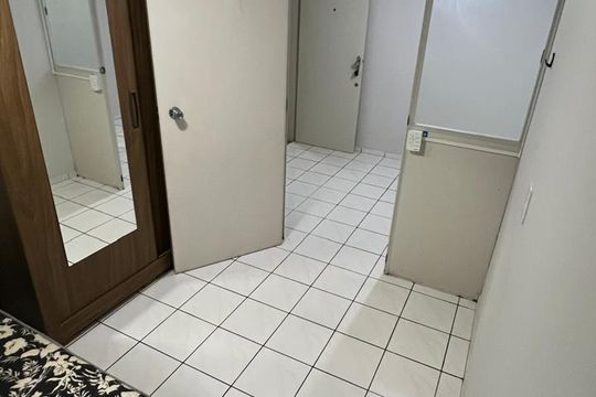 Quarto 1 de apartamento para alugar com 2 quartos, 44m² em Pantanal, Florianópolis