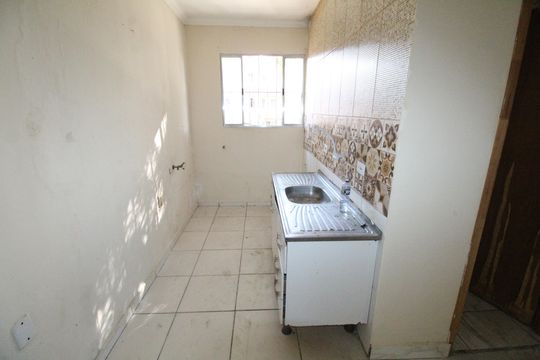 Cozinha de apartamento para alugar com 1 quarto, 60m² em Centro, São José dos Campos