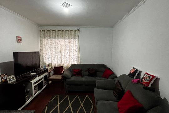 Sala de casa à venda com 2 quartos, 108m² em Santa Terezinha, Santo André