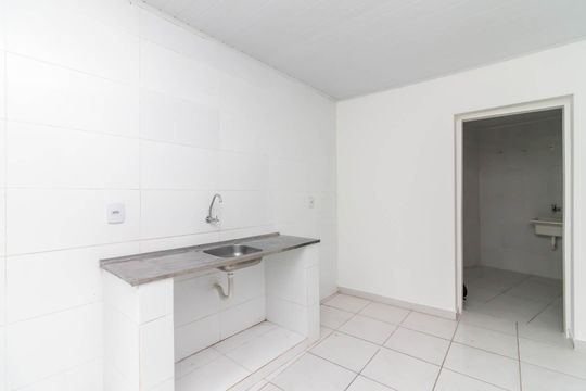 Cozinha de casa para alugar com 1 quarto, 35m² em Imirim, São Paulo