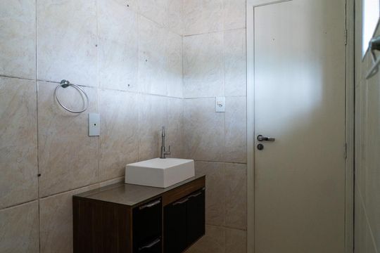 Banheiro da Suíte de casa para alugar com 3 quartos, 250m² em Nova Votorantim, Votorantim