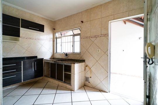 Cozinha de casa para alugar com 3 quartos, 250m² em Nova Votorantim, Votorantim