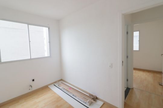 Quarto 1 de apartamento para alugar com 2 quartos, 40m² em Jardim do Lago, Osasco