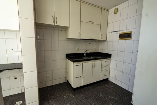 Cozinha de apartamento à venda com 3 quartos, 145m² em Calafate, Belo Horizonte