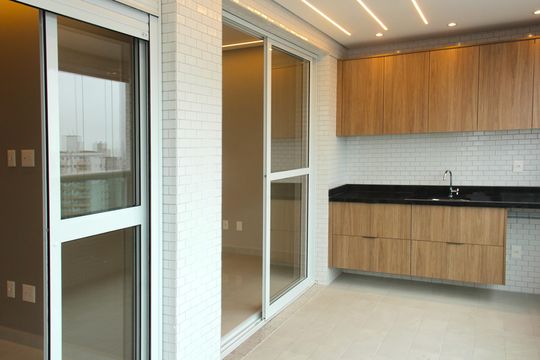 Varanda gourmet de apartamento para alugar com 2 quartos, 84m² em Ponta da Praia, Santos
