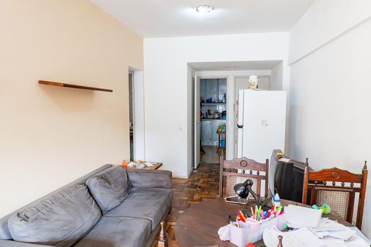 Sala de apartamento à venda com 2 quartos, 50m² em Vila Isabel, Rio de Janeiro