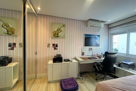 Apartamento para alugar com 3 quartos, 140m² em Centro, São Leopoldo