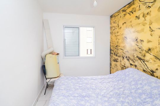 Quarto 1 de apartamento à venda com 2 quartos, 49m² em Jardim Guaianazes, São Paulo