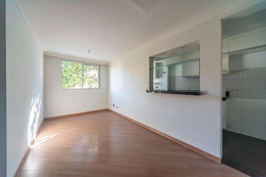 Apartamento à venda com 2 quartos, 49m² em Parque Sao Vicente, Santo André