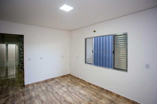 Quarto de casa para alugar com 1 quarto, 45m² em Canhema, Diadema