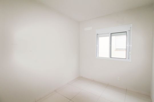 Quarto 1 de apartamento para alugar com 2 quartos, 48m² em Jardim Betânia, Cachoeirinha