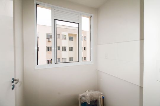 Área de Serviço de apartamento para alugar com 2 quartos, 48m² em Jardim Betânia, Cachoeirinha