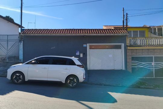 Fachada de casa para alugar com 3 quartos, 160m² em Cidade Líder, São Paulo