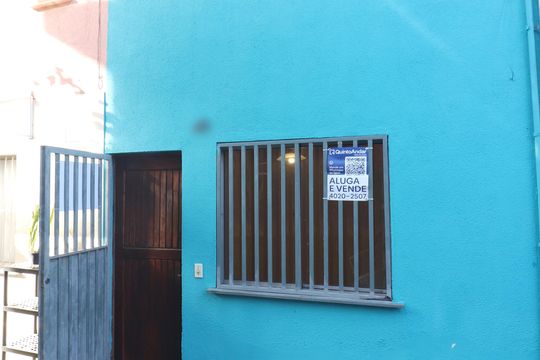 Fachada de casa à venda com 2 quartos, 50m² em Baeta Neves, São Bernardo do Campo