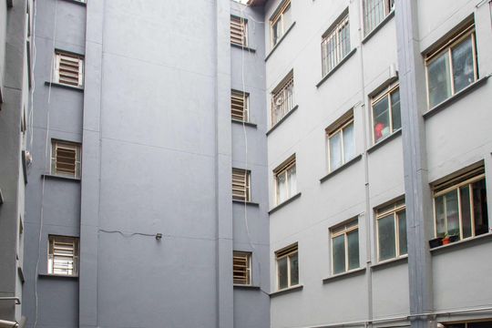 Fachada do bloco de apartamento para alugar com 2 quartos, 50m² em Casa Grande, Diadema