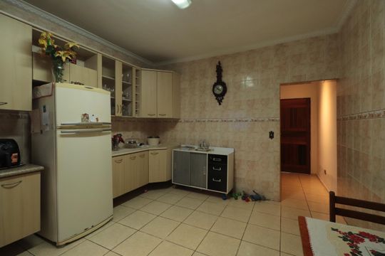 Cozinha de casa para alugar com 2 quartos, 164m² em Vila São Geraldo, São Paulo