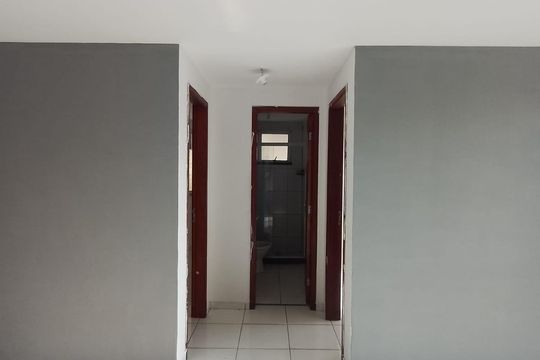 Sala - Corredor de apartamento à venda com 2 quartos, 60m² em Curicica, Rio de Janeiro