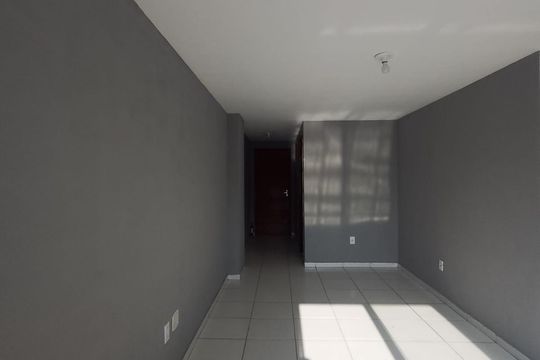 Sala de apartamento à venda com 2 quartos, 60m² em Curicica, Rio de Janeiro