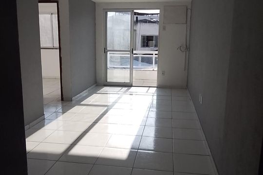 Apartamento à venda com 2 quartos, 60m² em Curicica, Rio de Janeiro