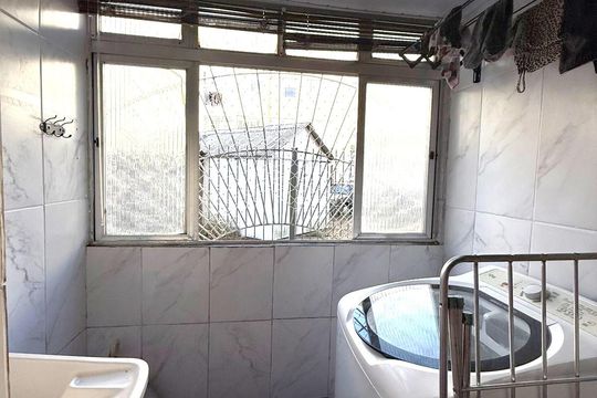 Área de serviço de apartamento à venda com 1 quarto, 48m² em Jardim Dona Leopoldina, Porto Alegre