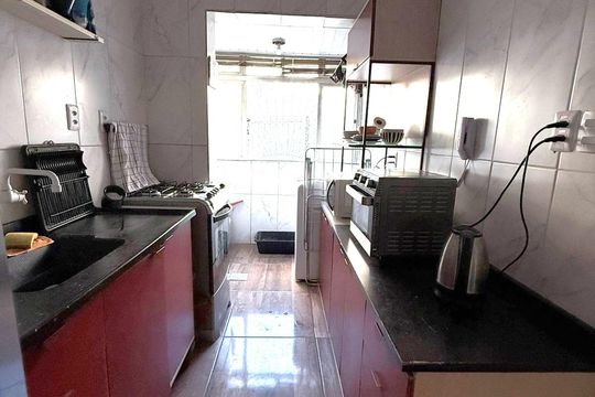 Cozinha de apartamento à venda com 1 quarto, 48m² em Jardim Dona Leopoldina, Porto Alegre