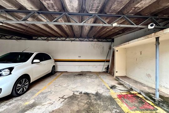 Garagem de kitnet/studio à venda com 1 quarto, 50m² em Botafogo, Campinas